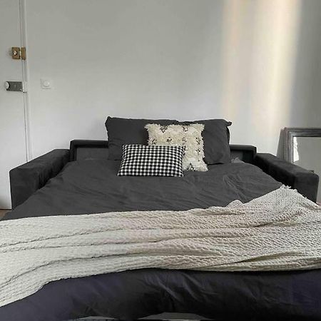 Au Coeur Du Vieil Antibes A 200M Des Plages, Superbe Studio Экстерьер фото